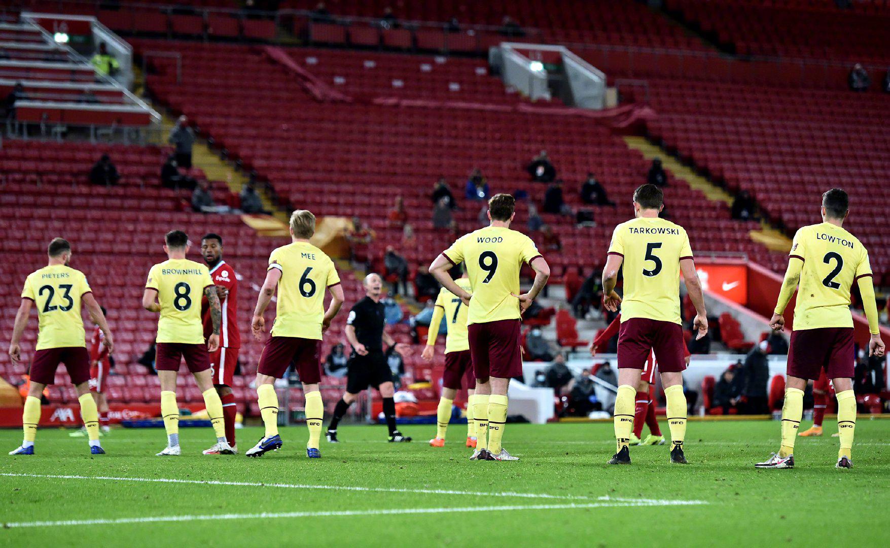 足球迷的期 足球迷的期